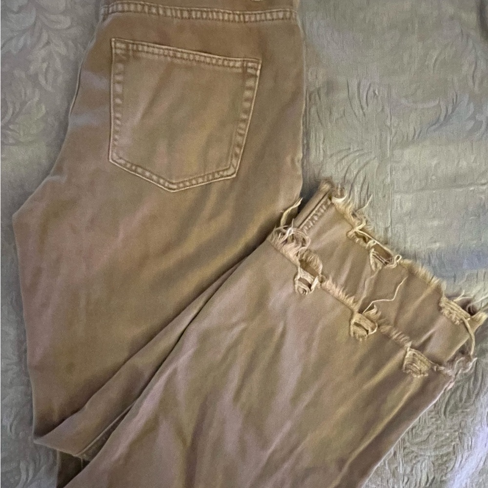 Frayed Hem Tan Pants